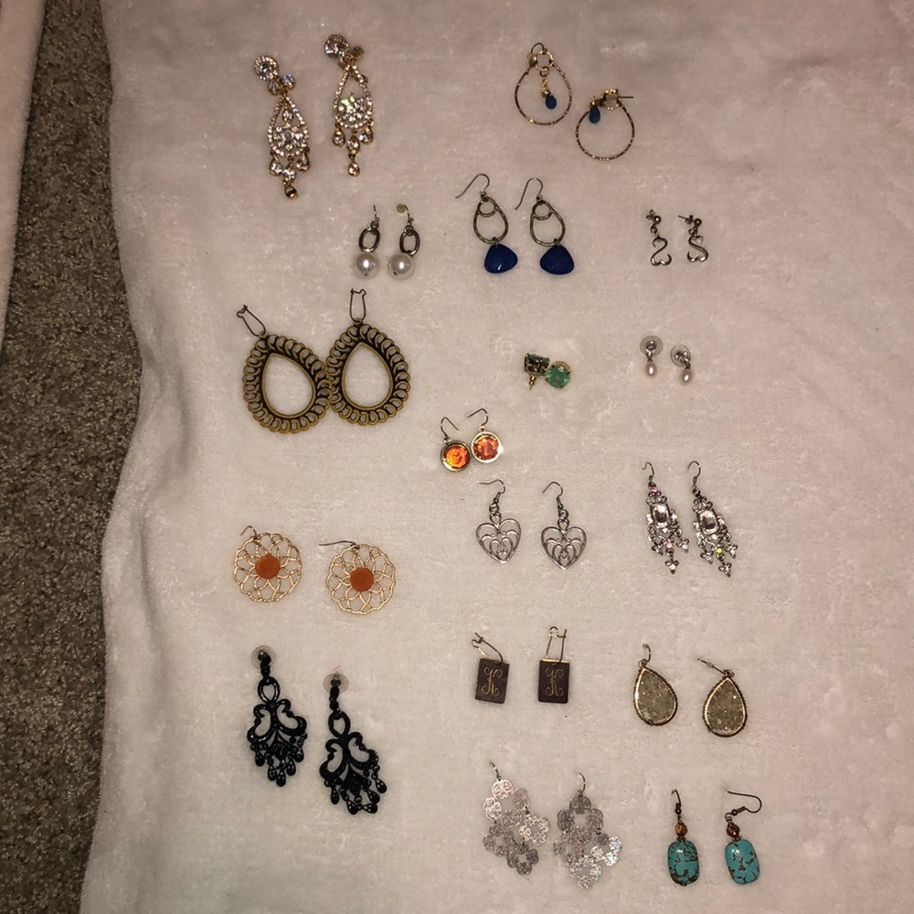 Pre-owned earrings.